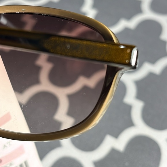 NWT Juicy Couture Sunglasses. Made in Italy. Debbie H/S warm brown color. - Picture 16 of 16